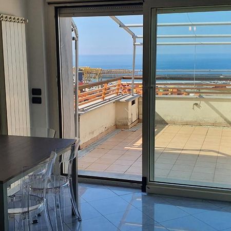 Ferienwohnung Attico Con Vista Su Genova Exterior foto