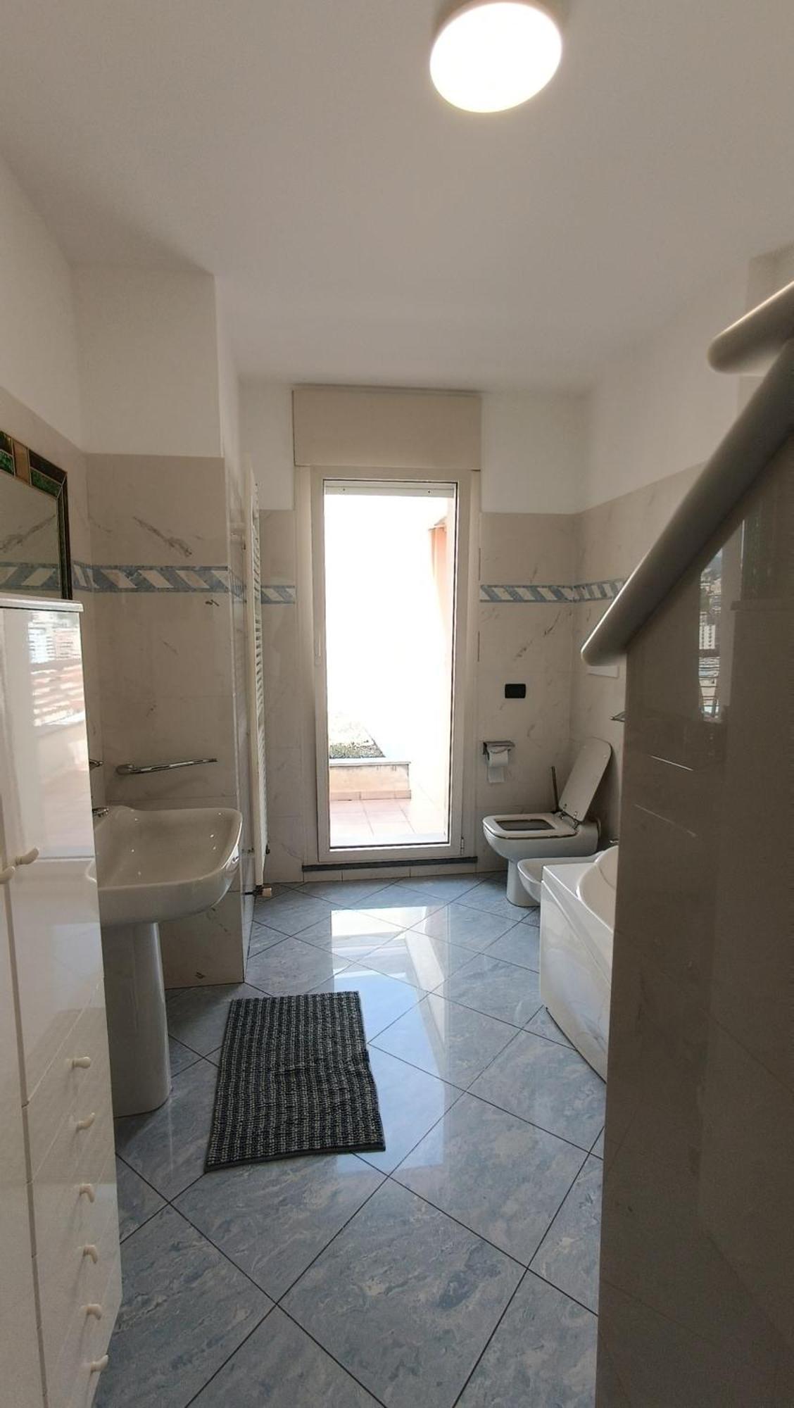 Ferienwohnung Attico Con Vista Su Genova Exterior foto